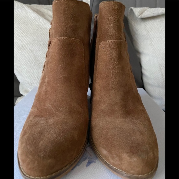 Jessica Simpson brown split suede booties - Picture 4 of 4